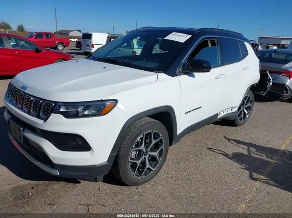 3C4NJDCN3ST598222 2025 JEEP COMPASS - Image 2