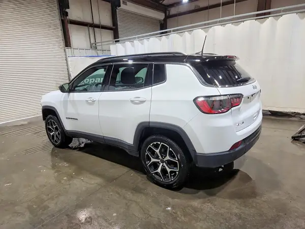 3C4NJDCN3TT182317 2026 JEEP COMPASS - Image 2