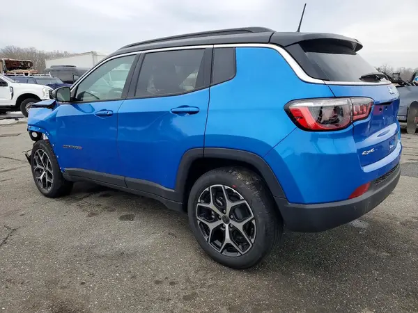 3C4NJDCN3TT187694 2026 JEEP COMPASS - Image 2