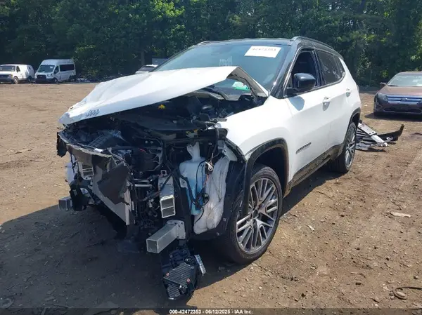 3C4NJDCN4PT505263 2023 JEEP COMPASS - Image 2