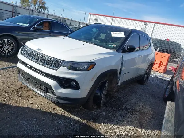 3C4NJDCN4PT505635 2023 JEEP COMPASS - Image 2