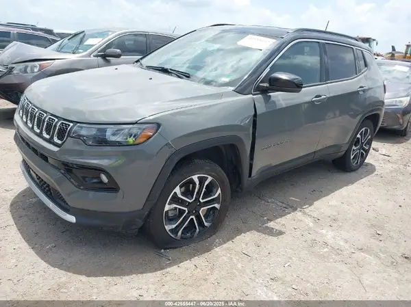 3C4NJDCN4PT523228 2023 JEEP COMPASS - Image 2
