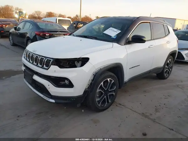 3C4NJDCN4PT565902 2023 JEEP COMPASS - Image 2
