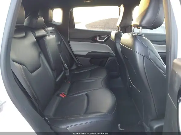 3C4NJDCN4PT565902 2023 JEEP COMPASS - Image 8