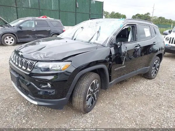 3C4NJDCN4RT102130 2024 JEEP COMPASS - Image 2