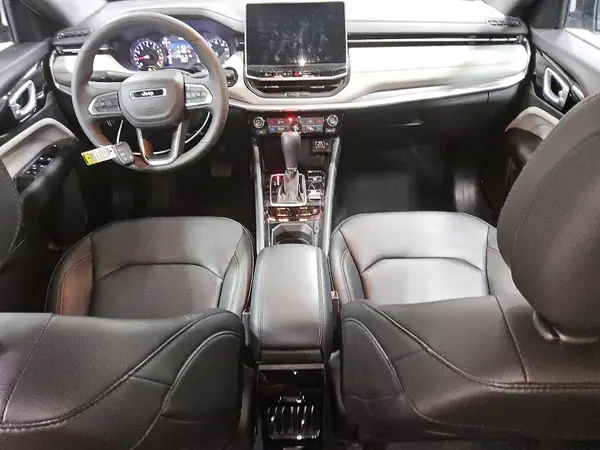 3C4NJDCN4RT108607 2024 JEEP COMPASS - Image 8