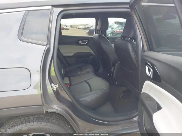 3C4NJDCN4RT129909 2024 JEEP COMPASS - Image 8