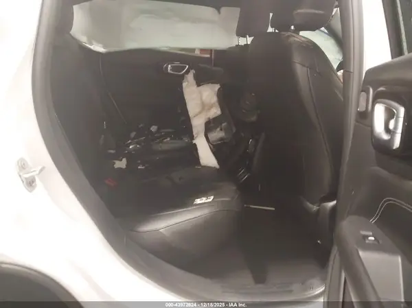 3C4NJDCN4RT152767 2024 JEEP COMPASS - Image 8