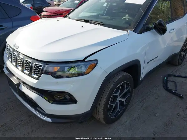 3C4NJDCN4RT166975 2024 JEEP COMPASS - Image 2