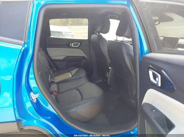 3C4NJDCN4RT586395 2024 JEEP COMPASS - Image 8