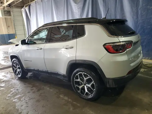 3C4NJDCN4ST509581 2025 JEEP COMPASS - Image 2