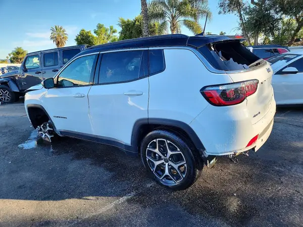 3C4NJDCN4ST510116 2025 JEEP COMPASS - Image 2