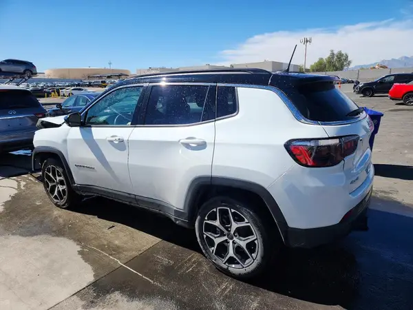 3C4NJDCN4ST510326 2025 JEEP COMPASS - Image 2