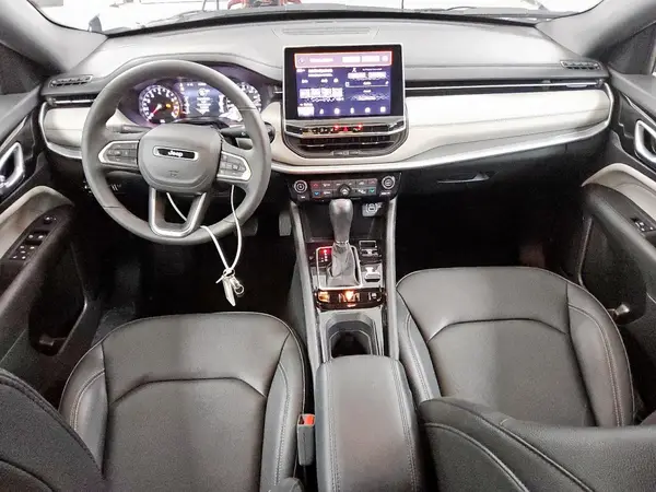 3C4NJDCN4ST512402 2025 JEEP COMPASS - Image 8