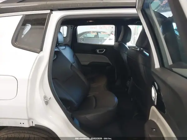 3C4NJDCN4ST558201 2025 JEEP COMPASS - Image 8