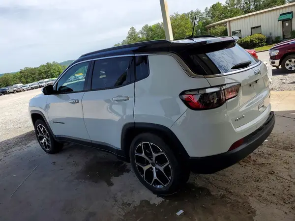 3C4NJDCN4ST560899 2025 JEEP COMPASS - Image 2