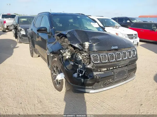 3C4NJDCN4ST561132 2025 JEEP COMPASS - Image 1
