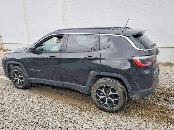 3C4NJDCN4ST576584 2025 JEEP COMPASS - Image 2