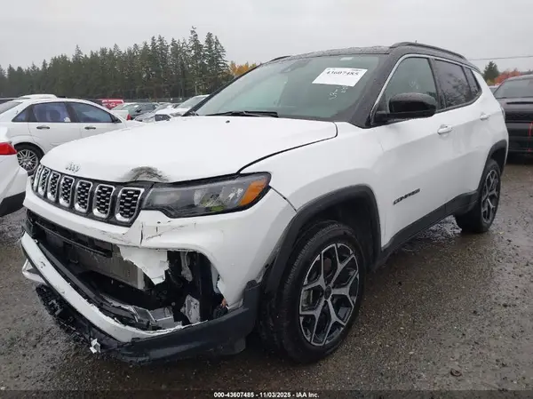 3C4NJDCN4ST578786 2025 JEEP COMPASS - Image 2