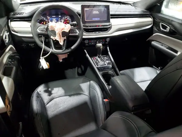 3C4NJDCN4ST588007 2025 JEEP COMPASS - Image 8