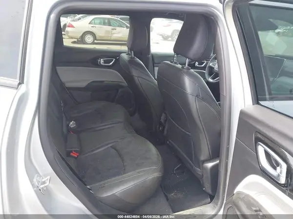 3C4NJDCN4ST590887 2025 JEEP COMPASS - Image 8