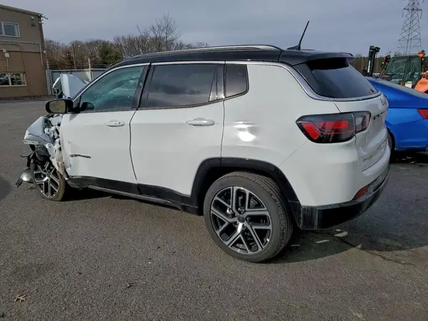 3C4NJDCN4ST601080 2025 JEEP COMPASS - Image 2
