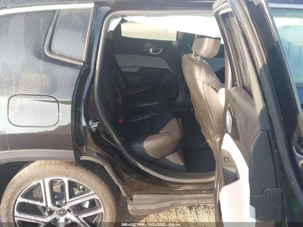 3C4NJDCN4ST607896 2025 JEEP COMPASS - Image 8