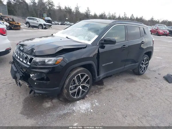 3C4NJDCN4ST610104 2025 JEEP COMPASS - Image 2
