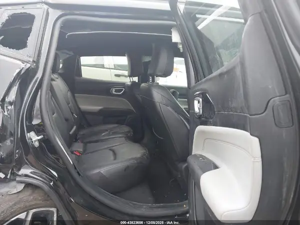 3C4NJDCN4ST622544 2025 JEEP COMPASS - Image 8