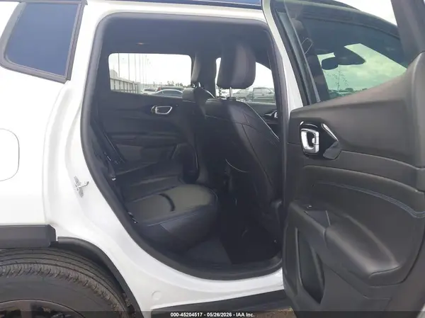3C4NJDCN4TT225191 2026 JEEP COMPASS - Image 8