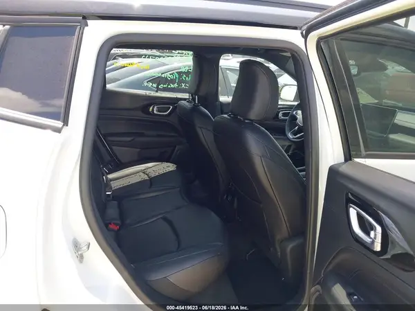 3C4NJDCN4TT258952 2026 JEEP COMPASS - Image 8