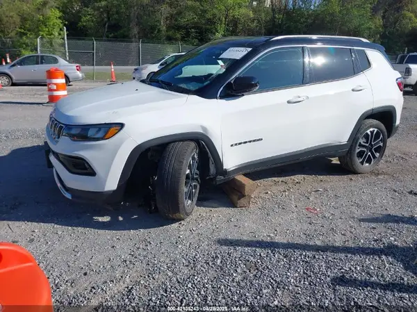 3C4NJDCN5PT565844 2023 JEEP COMPASS - Image 2