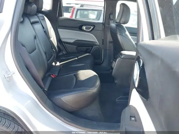 3C4NJDCN5RT107031 2024 JEEP COMPASS - Image 8