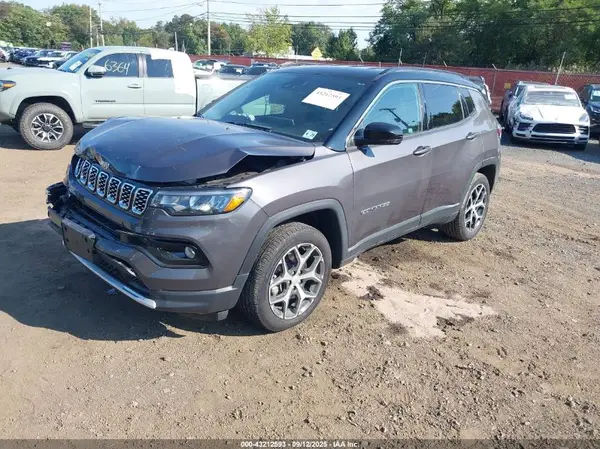 3C4NJDCN5RT127506 2024 JEEP COMPASS - Image 2