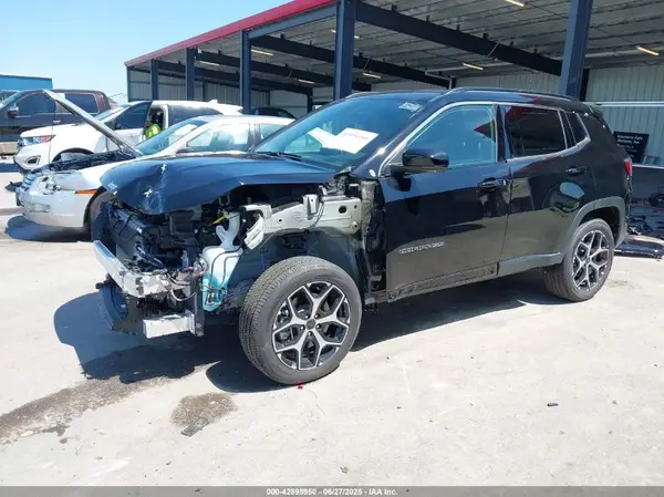 3C4NJDCN5ST501442 2025 JEEP COMPASS - Image 2