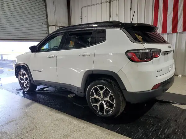 3C4NJDCN5ST509590 2025 JEEP COMPASS - Image 2