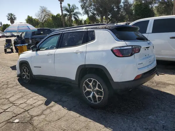 3C4NJDCN5ST510724 2025 JEEP COMPASS - Image 2