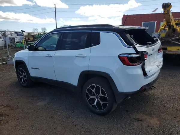 3C4NJDCN5ST512344 2025 JEEP COMPASS - Image 2