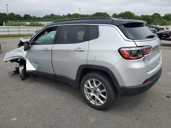 3C4NJDCN5ST513333 2025 JEEP COMPASS - Image 2