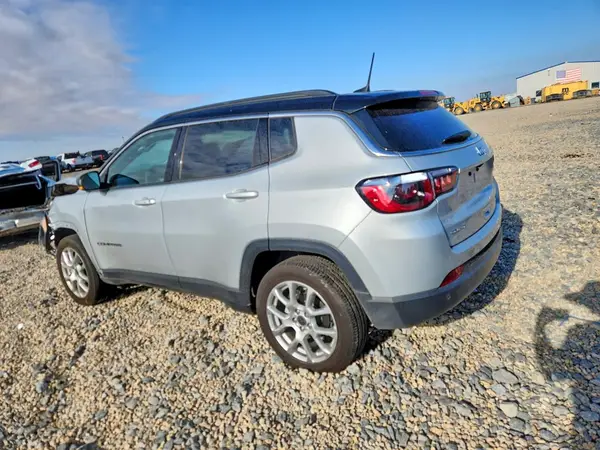 3C4NJDCN5ST514434 2025 JEEP COMPASS - Image 2