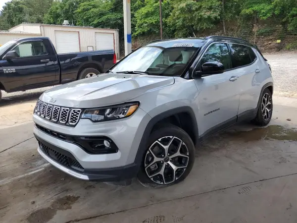 3C4NJDCN5ST557204 2025 JEEP COMPASS - Image 1