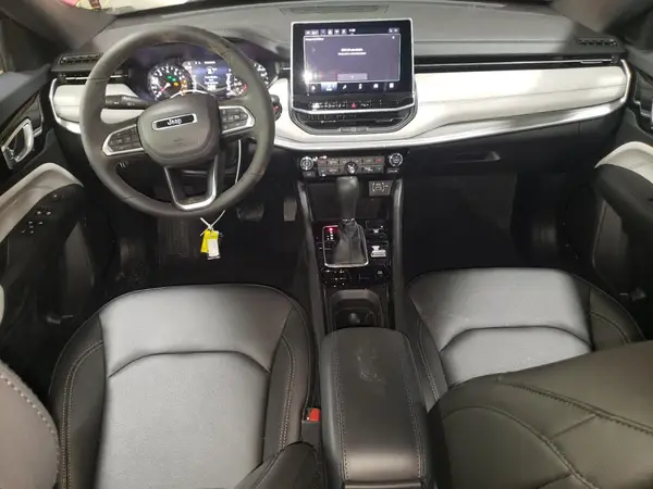 3C4NJDCN5ST565528 2025 JEEP COMPASS - Image 8