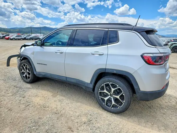 3C4NJDCN5ST569451 2025 JEEP COMPASS - Image 2