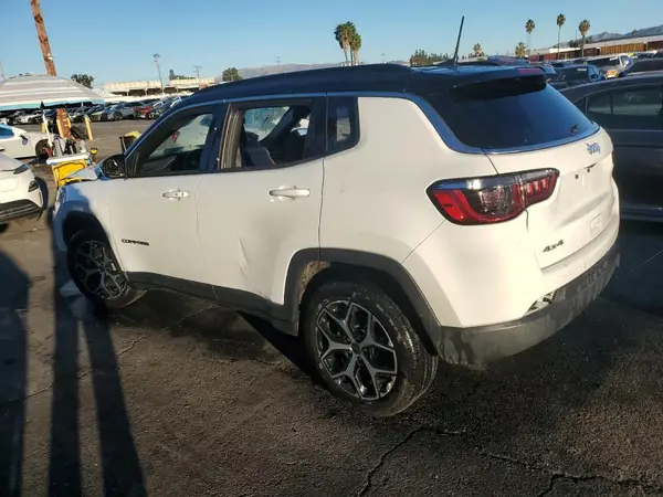 3C4NJDCN5ST578473 2025 JEEP COMPASS - Image 2