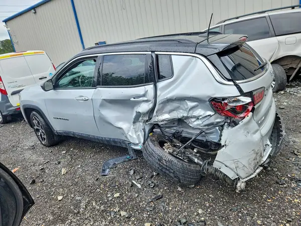 3C4NJDCN5ST581406 2025 JEEP COMPASS - Image 2