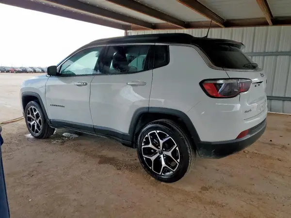 3C4NJDCN5ST584600 2025 JEEP COMPASS - Image 2