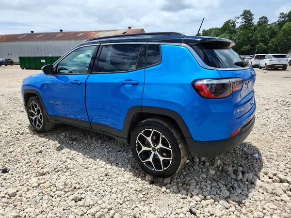 3C4NJDCN5ST597797 2025 JEEP COMPASS - Image 2
