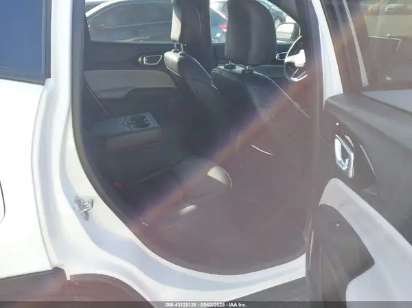 3C4NJDCN5ST600634 2025 JEEP COMPASS - Image 8
