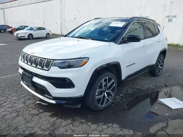 3C4NJDCN5ST613948 2025 JEEP COMPASS - Image 2