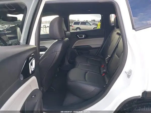 3C4NJDCN5ST613948 2025 JEEP COMPASS - Image 8